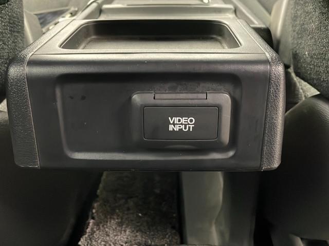 オデッセイ MX・エアロパッケージ バックカメラ 純正HDDナビ(AM,FM,CD,DVD,HDD) フルセグテレビ ビルトインETC パドルシフト 純正18インチアルミホイール オートキセノンライト 純正フロアマット 横滑り防止装(32枚目)