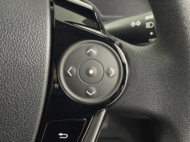 アクア Sスタイルブラック 純正9型ナビ Bluetooth フルセグTV バックカメラ プリクラッシュセーフティ オートハイビーム ビルトインETC キセノンライト 純正フロアマット ウィンカーミラー ドアバイザー スマートキ(11枚目)