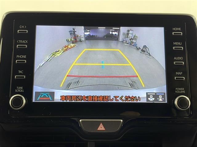 ヤリス Ｇ　純正ディスプレイオーディオ　バックカメラ　ビルトインＥＴＣ　衝突軽減システム　レーンキープアシスト　オートマティックハイビーム　前後コーナーセンサー　社外フロアマット　プッシュスタート　スマートキー（3枚目）