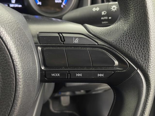 ヤリス Ｇ　純正ディスプレイオーディオ　バックカメラ　ビルトインＥＴＣ　衝突軽減システム　レーンキープアシスト　オートマティックハイビーム　前後コーナーセンサー　社外フロアマット　プッシュスタート　スマートキー（11枚目）