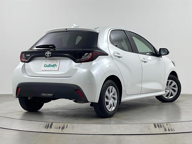 ヤリス Ｇ　純正ディスプレイオーディオ　バックカメラ　ビルトインＥＴＣ　衝突軽減システム　レーンキープアシスト　オートマティックハイビーム　前後コーナーセンサー　社外フロアマット　プッシュスタート　スマートキー（63枚目）