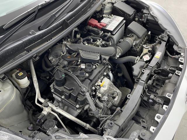 ヤリス Ｇ　純正ディスプレイオーディオ　バックカメラ　ビルトインＥＴＣ　衝突軽減システム　レーンキープアシスト　オートマティックハイビーム　前後コーナーセンサー　社外フロアマット　プッシュスタート　スマートキー（72枚目）