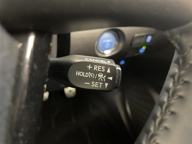 プリウス Sツーリングセレクション・ブラックエディション モデューロエアロ 純正ナビ 地デジフルセグ 全方位カメラ ETC2.0 アダプティブクルーズコントロール 車線逸脱警報 オートマチックハイビーム 衝突軽減ブレーキ AC100V 前席シートヒーター(4枚目)