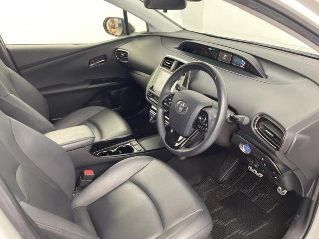 プリウス Sツーリングセレクション・ブラックエディション モデューロエアロ 純正ナビ 地デジフルセグ 全方位カメラ ETC2.0 アダプティブクルーズコントロール 車線逸脱警報 オートマチックハイビーム 衝突軽減ブレーキ AC100V 前席シートヒーター(36枚目)