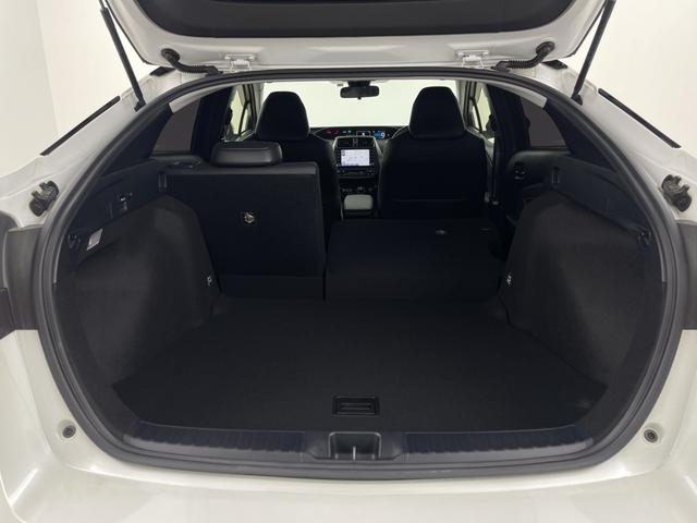 プリウス Sツーリングセレクション・ブラックエディション モデューロエアロ 純正ナビ 地デジフルセグ 全方位カメラ ETC2.0 アダプティブクルーズコントロール 車線逸脱警報 オートマチックハイビーム 衝突軽減ブレーキ AC100V 前席シートヒーター(46枚目)