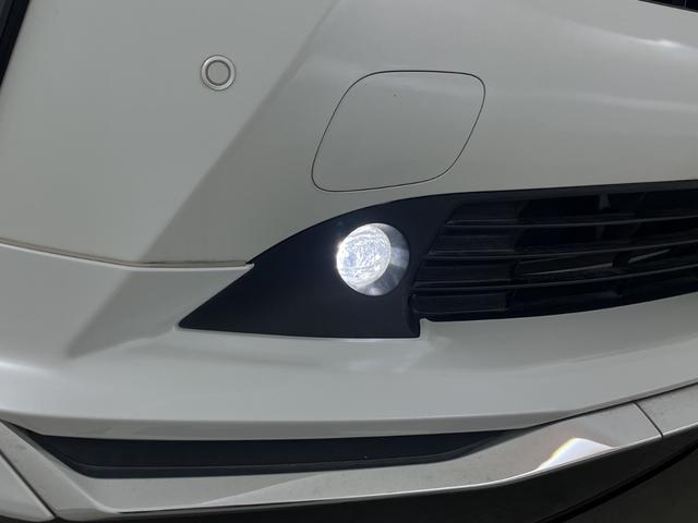 プリウス Sツーリングセレクション・ブラックエディション モデューロエアロ 純正ナビ 地デジフルセグ 全方位カメラ ETC2.0 アダプティブクルーズコントロール 車線逸脱警報 オートマチックハイビーム 衝突軽減ブレーキ AC100V 前席シートヒーター(53枚目)