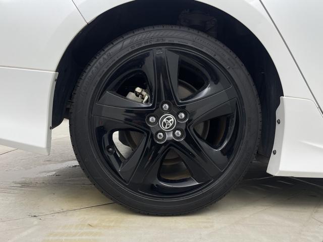 プリウス Sツーリングセレクション・ブラックエディション モデューロエアロ 純正ナビ 地デジフルセグ 全方位カメラ ETC2.0 アダプティブクルーズコントロール 車線逸脱警報 オートマチックハイビーム 衝突軽減ブレーキ AC100V 前席シートヒーター(72枚目)