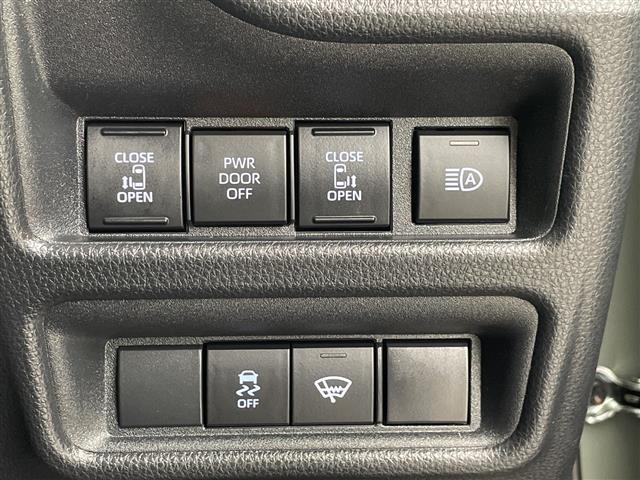 シエンタ ハイブリッドZ 純正ナビ 地デジフルセグ 全方位カメラ ビルトインETC2.0 アダプティブクルーズコントロール ブラインドスポットモニター AC100V ステアリングヒーター 前席シートヒーター 純正ドアバイザー(6枚目)