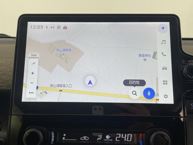 シエンタ ハイブリッドZ 純正ナビ 地デジフルセグ 全方位カメラ ビルトインETC2.0 アダプティブクルーズコントロール ブラインドスポットモニター AC100V ステアリングヒーター 前席シートヒーター 純正ドアバイザー(10枚目)