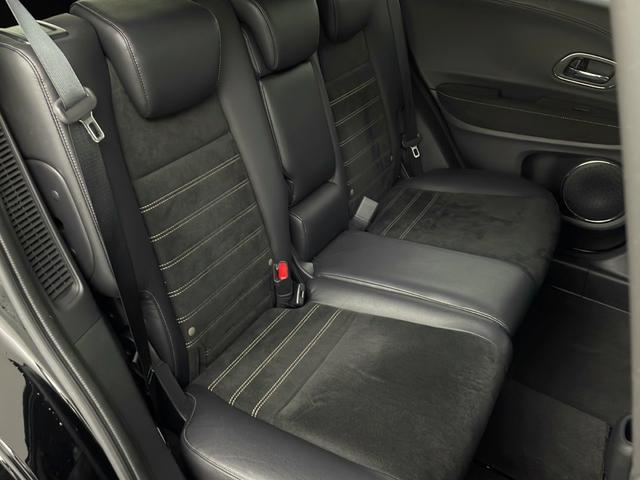 ヴェゼル ハイブリッドRS・ホンダセンシング 純正ナビ バックカメラ フルセグテレビ ビルトインETC レーダークルーズコントロール 衝突被害軽減ブレーキ シートヒーター パドルシフト 自動防眩式ルームミラー ハーフレザーシート プッシュスタート(41枚目)