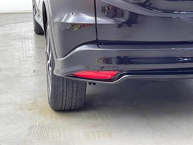 ヴェゼル ハイブリッドRS・ホンダセンシング 純正ナビ バックカメラ フルセグテレビ ビルトインETC レーダークルーズコントロール 衝突被害軽減ブレーキ シートヒーター パドルシフト 自動防眩式ルームミラー ハーフレザーシート プッシュスタート(54枚目)