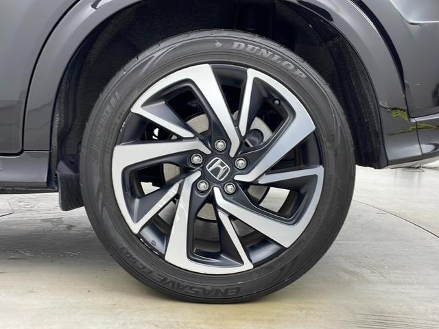 ヴェゼル ハイブリッドRS・ホンダセンシング 純正ナビ バックカメラ フルセグテレビ ビルトインETC レーダークルーズコントロール 衝突被害軽減ブレーキ シートヒーター パドルシフト 自動防眩式ルームミラー ハーフレザーシート プッシュスタート(71枚目)