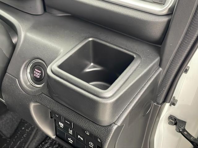 ソリオ ハイブリッドMZ 純正9型ナビ 全方位カメラ ビルトインETC 両側パワースライドドア シートヒーター 追従式クルーズコントロール コーナーセンサー 衝突被害軽減ブレーキ レーンキープアシスト ヘッドアップディスプレイ(37枚目)