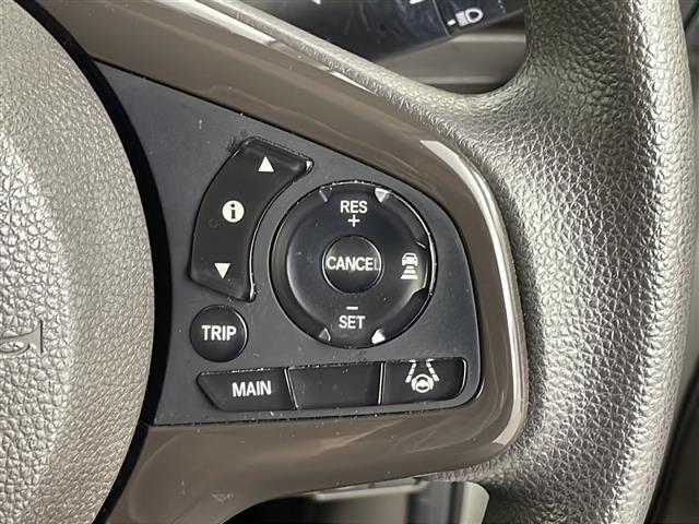 N-BOX L 純正ナビ 地デジフルセグ バックカメラ ETC アダプティブクルーズコントロール 衝突軽減ブレーキ 車線逸脱警報 クリアランスソナー シートヒーター パワースライドドア 純正フロアマット スマートキー(4枚目)