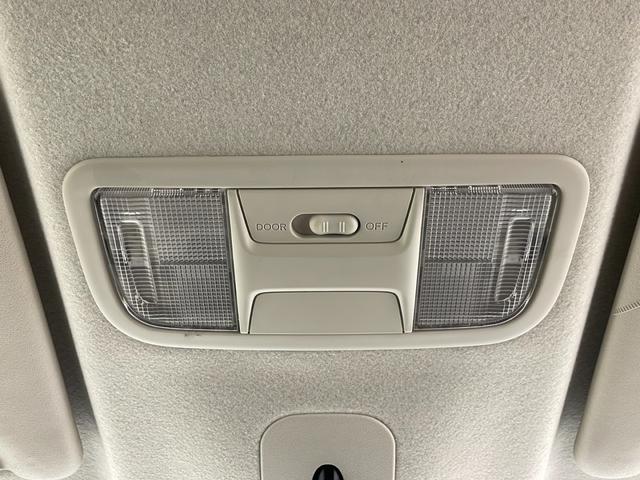 N-BOX L 純正ナビ 地デジフルセグ バックカメラ ETC アダプティブクルーズコントロール 衝突軽減ブレーキ 車線逸脱警報 クリアランスソナー シートヒーター パワースライドドア 純正フロアマット スマートキー(26枚目)