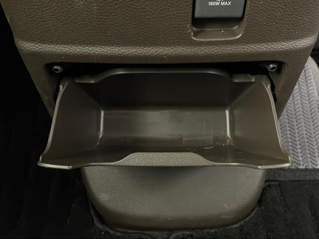 N-BOX L 純正ナビ 地デジフルセグ バックカメラ ETC アダプティブクルーズコントロール 衝突軽減ブレーキ 車線逸脱警報 クリアランスソナー シートヒーター パワースライドドア 純正フロアマット スマートキー(29枚目)