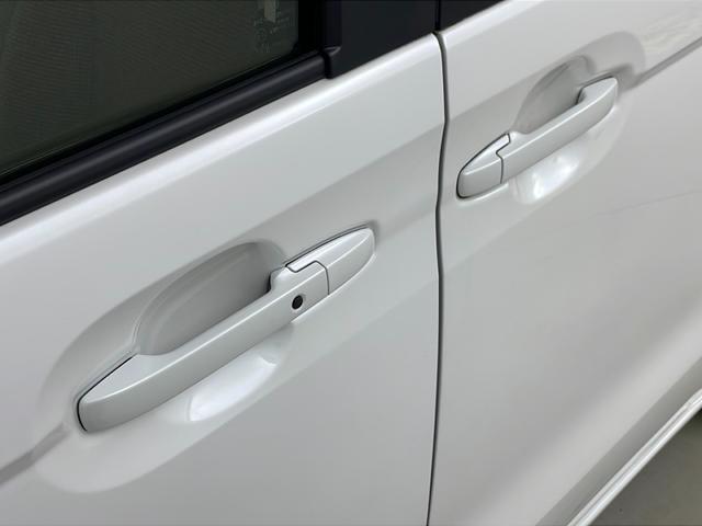 N-BOX L 純正ナビ 地デジフルセグ バックカメラ ETC アダプティブクルーズコントロール 衝突軽減ブレーキ 車線逸脱警報 クリアランスソナー シートヒーター パワースライドドア 純正フロアマット スマートキー(59枚目)