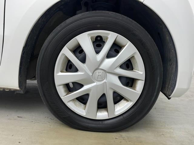 N-BOX L 純正ナビ 地デジフルセグ バックカメラ ETC アダプティブクルーズコントロール 衝突軽減ブレーキ 車線逸脱警報 クリアランスソナー シートヒーター パワースライドドア 純正フロアマット スマートキー(70枚目)