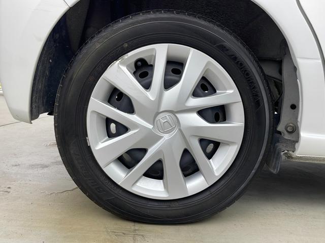 N-BOX L 純正ナビ 地デジフルセグ バックカメラ ETC アダプティブクルーズコントロール 衝突軽減ブレーキ 車線逸脱警報 クリアランスソナー シートヒーター パワースライドドア 純正フロアマット スマートキー(71枚目)