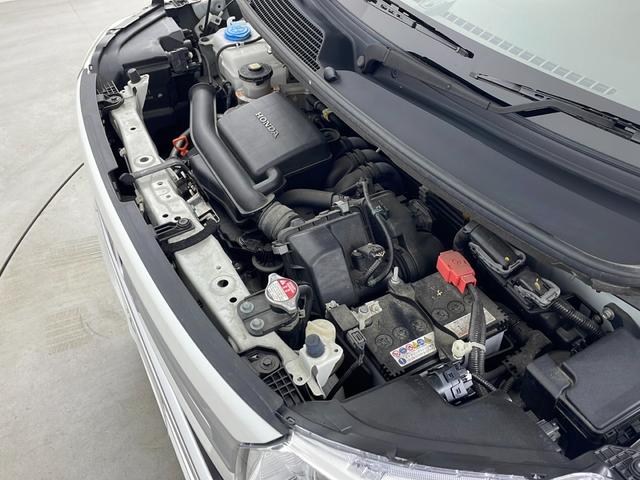 N-BOX L 純正ナビ 地デジフルセグ バックカメラ ETC アダプティブクルーズコントロール 衝突軽減ブレーキ 車線逸脱警報 クリアランスソナー シートヒーター パワースライドドア 純正フロアマット スマートキー(77枚目)