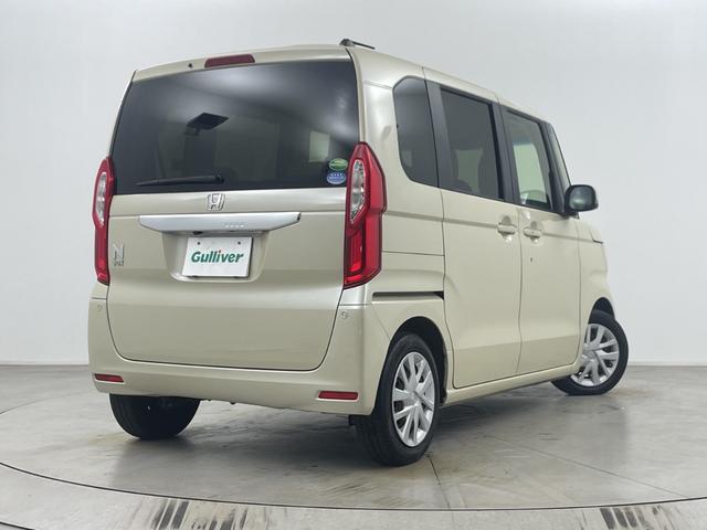 納車前に内外装のクリーニングをいたします。各種コーティング（別途有料）もご用意しておりますので、是非ご相談ください。