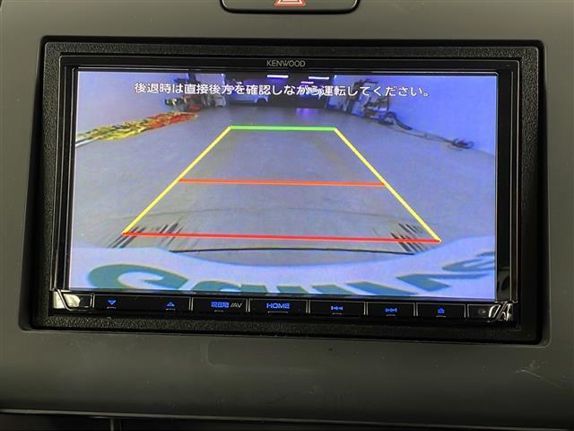 フリードハイブリッド ハイブリッド・Gホンダセンシング 社外ナビ バックカメラ 前方ドライブレコーダー ビルトインETC アダプティブクルーズコントロール 衝突軽減ブレーキ 車線逸脱警報 先行車発進 標識認識 社外フロアマット 純正18インチアルミホイール(4枚目)