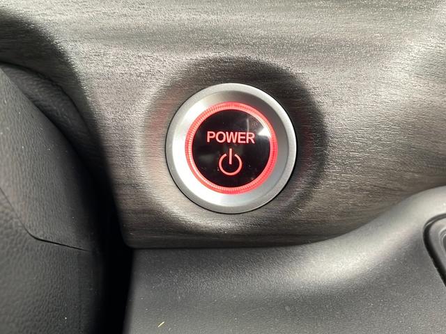 フリードハイブリッド ハイブリッド・Gホンダセンシング 社外ナビ バックカメラ 前方ドライブレコーダー ビルトインETC アダプティブクルーズコントロール 衝突軽減ブレーキ 車線逸脱警報 先行車発進 標識認識 社外フロアマット 純正18インチアルミホイール(21枚目)