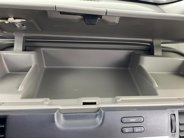 フリードハイブリッド ハイブリッド・Gホンダセンシング 社外ナビ バックカメラ 前方ドライブレコーダー ビルトインETC アダプティブクルーズコントロール 衝突軽減ブレーキ 車線逸脱警報 先行車発進 標識認識 社外フロアマット 純正18インチアルミホイール(31枚目)