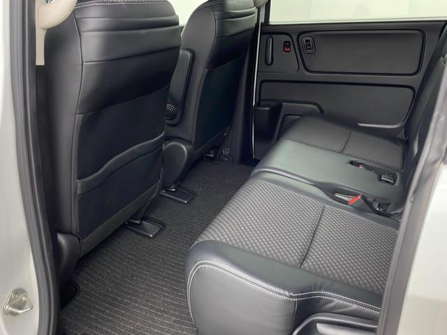 フリードハイブリッド ハイブリッド・Gホンダセンシング 社外ナビ バックカメラ 前方ドライブレコーダー ビルトインETC アダプティブクルーズコントロール 衝突軽減ブレーキ 車線逸脱警報 先行車発進 標識認識 社外フロアマット 純正18インチアルミホイール(42枚目)