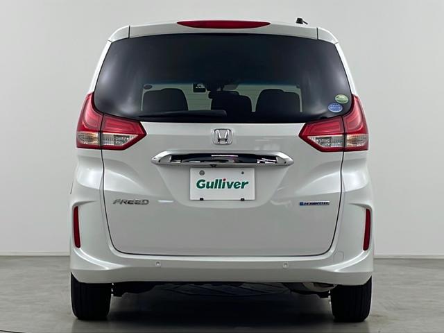 フリードハイブリッド ハイブリッド・Gホンダセンシング 社外ナビ バックカメラ 前方ドライブレコーダー ビルトインETC アダプティブクルーズコントロール 衝突軽減ブレーキ 車線逸脱警報 先行車発進 標識認識 社外フロアマット 純正18インチアルミホイール(61枚目)