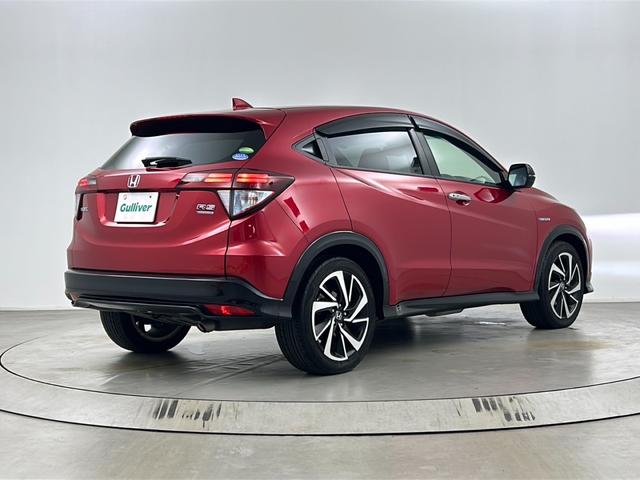 ヴェゼル ハイブリッドＲＳ・ホンダセンシング　純正ナビ　バックカメラ　ＥＴＣ　追従式クルーズコントロール　衝突軽減ブレーキ　車線逸脱警報　電子パーキングシステム　ブレーキホールド　パドルシフト　アルミペダル　純正フロアマット　純正ドアバイザー（63枚目）