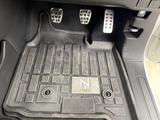Ｎ－ＯＮＥ ＲＳ　純正ナビ　バックカメラ　前席シートヒーター　前後ドライブレコーダー　衝突軽減システム　コーナーセンサー　レーダークルーズコントロール　レーンキープアシスト　オートパーキングブレーキ　プッシュスタート（32枚目）