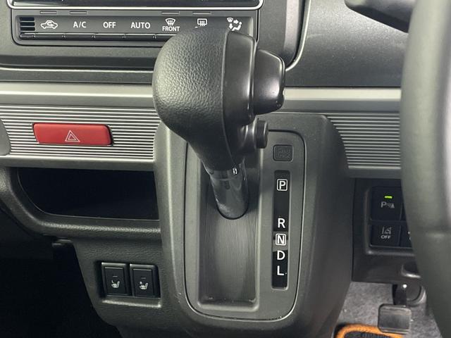 スペーシアギア ハイブリッドＸＺ　純正ナビ　ビルトインＥＴＣ　ドライブレコーダー　前席シートヒーター　両側電動スライドドア　衝突軽減システム　レーダークルーズコントロール　レーンキープアシスト　コーナーセンサー　ＬＥＤヘッドライト（17枚目）