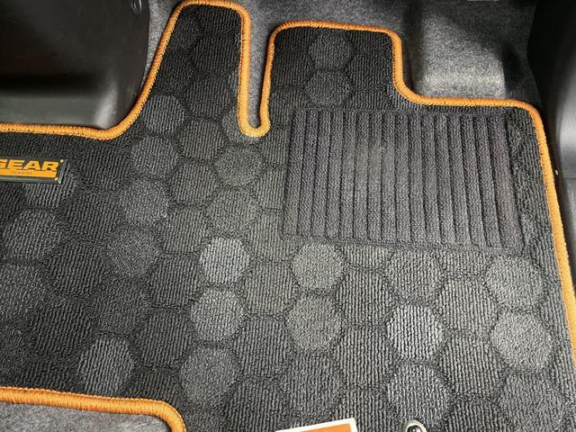 スペーシアギア ハイブリッドＸＺ　純正ナビ　ビルトインＥＴＣ　ドライブレコーダー　前席シートヒーター　両側電動スライドドア　衝突軽減システム　レーダークルーズコントロール　レーンキープアシスト　コーナーセンサー　ＬＥＤヘッドライト（37枚目）