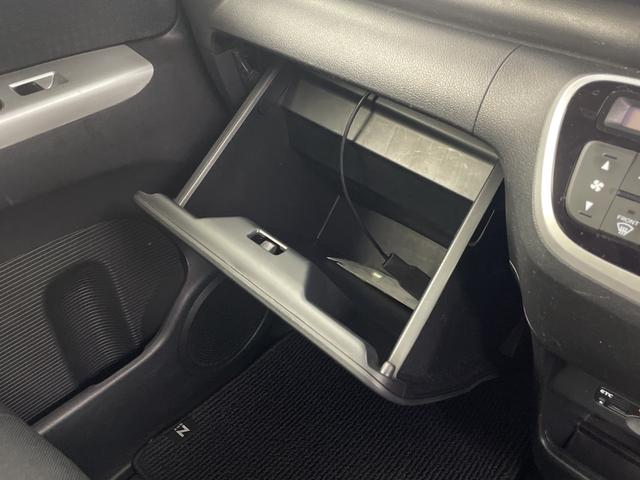 Ｎ－ＢＯＸカスタム Ｇ・ターボＬパッケージ　純正ナビ　バックカメラ　両側パワースライドドア　ドライブレコーダー　クルーズコントロール　ビルトインＥＴＣ　衝突軽減システム　純正１５インチアルミホイール　純正フロアマット　オートライト　フォグランプ（22枚目）