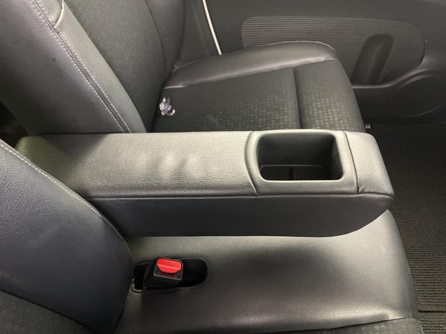 Ｎ－ＢＯＸカスタム Ｇ・ターボＬパッケージ　純正ナビ　バックカメラ　両側パワースライドドア　ドライブレコーダー　クルーズコントロール　ビルトインＥＴＣ　衝突軽減システム　純正１５インチアルミホイール　純正フロアマット　オートライト　フォグランプ（27枚目）