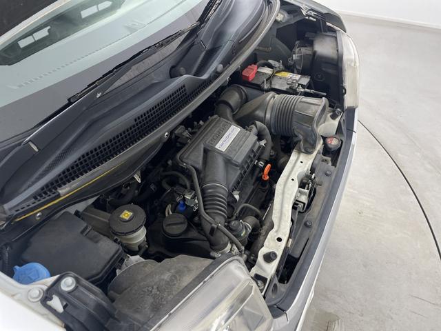 Ｎ－ＢＯＸカスタム Ｇ・ターボＬパッケージ　純正ナビ　バックカメラ　両側パワースライドドア　ドライブレコーダー　クルーズコントロール　ビルトインＥＴＣ　衝突軽減システム　純正１５インチアルミホイール　純正フロアマット　オートライト　フォグランプ（75枚目）