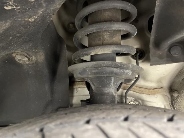 Ｎ－ＢＯＸカスタム Ｇ・ターボＬパッケージ　純正ナビ　バックカメラ　両側パワースライドドア　ドライブレコーダー　クルーズコントロール　ビルトインＥＴＣ　衝突軽減システム　純正１５インチアルミホイール　純正フロアマット　オートライト　フォグランプ（78枚目）