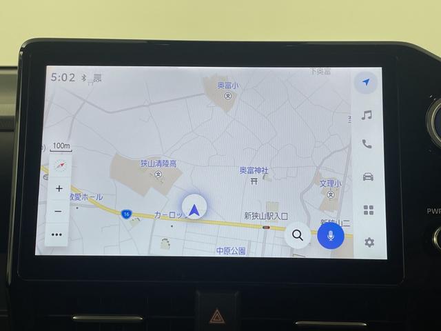 ノア ハイブリッドZ 純正ナビ 地デジフルセグ バックカメラ ETC2.0 追従式クルーズコントロール 車線逸脱警報 衝突軽減ブレーキ オートマチックハイビーム シートヒーター AC100V オットマン 純正ドアバイザー(3枚目)