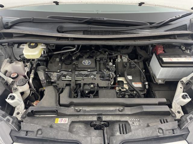 ノア ハイブリッドZ 純正ナビ 地デジフルセグ バックカメラ ETC2.0 追従式クルーズコントロール 車線逸脱警報 衝突軽減ブレーキ オートマチックハイビーム シートヒーター AC100V オットマン 純正ドアバイザー(79枚目)