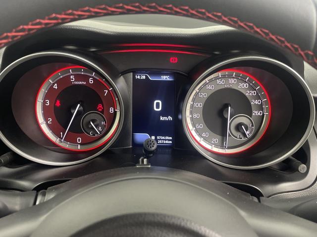 スイフトスポーツ ベースグレード 社外9型SDナビ バックカメラ 運転席シートヒーター レーダークルーズコントロール ビルトインETC ブラインドスポットモニター レーンキープアシスト 衝突軽減ブレーキ 横滑り防止 純正フロアマット(15枚目)