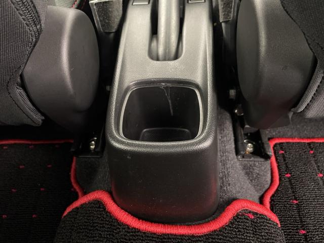 スイフトスポーツ ベースグレード 社外9型SDナビ バックカメラ 運転席シートヒーター レーダークルーズコントロール ビルトインETC ブラインドスポットモニター レーンキープアシスト 衝突軽減ブレーキ 横滑り防止 純正フロアマット(30枚目)