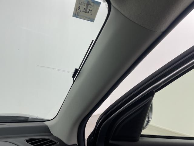 スイフトスポーツ ベースグレード 社外9型SDナビ バックカメラ 運転席シートヒーター レーダークルーズコントロール ビルトインETC ブラインドスポットモニター レーンキープアシスト 衝突軽減ブレーキ 横滑り防止 純正フロアマット(34枚目)