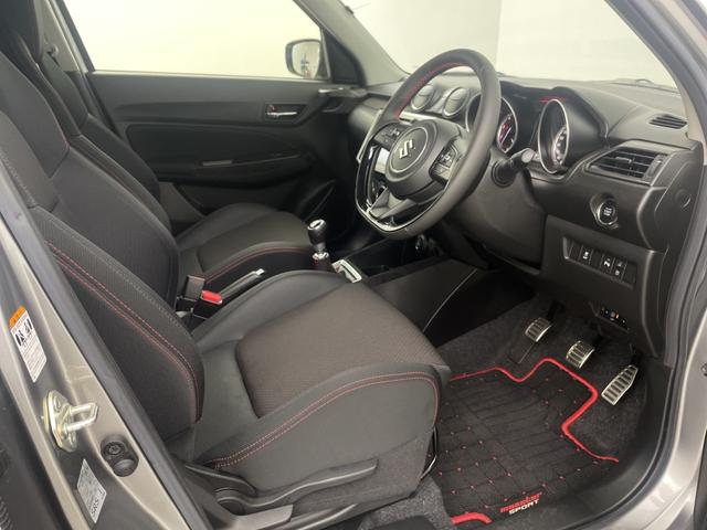 スイフトスポーツ ベースグレード 社外9型SDナビ バックカメラ 運転席シートヒーター レーダークルーズコントロール ビルトインETC ブラインドスポットモニター レーンキープアシスト 衝突軽減ブレーキ 横滑り防止 純正フロアマット(36枚目)