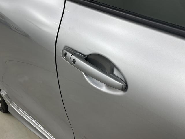 スイフトスポーツ ベースグレード 社外9型SDナビ バックカメラ 運転席シートヒーター レーダークルーズコントロール ビルトインETC ブラインドスポットモニター レーンキープアシスト 衝突軽減ブレーキ 横滑り防止 純正フロアマット(56枚目)