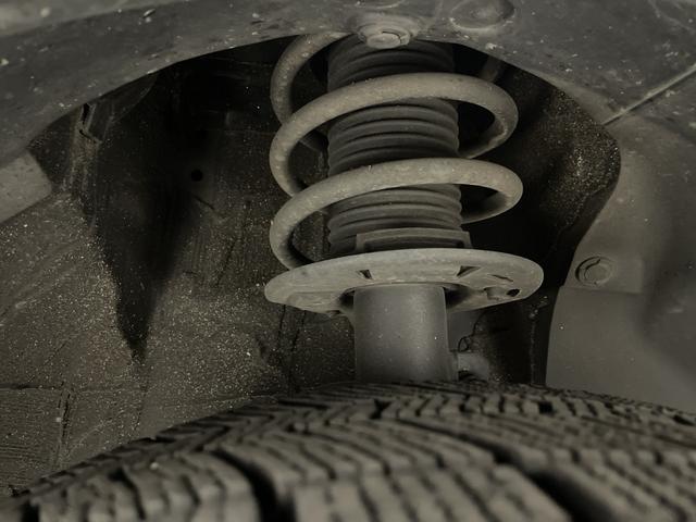 スイフトスポーツ ベースグレード 社外9型SDナビ バックカメラ 運転席シートヒーター レーダークルーズコントロール ビルトインETC ブラインドスポットモニター レーンキープアシスト 衝突軽減ブレーキ 横滑り防止 純正フロアマット(79枚目)