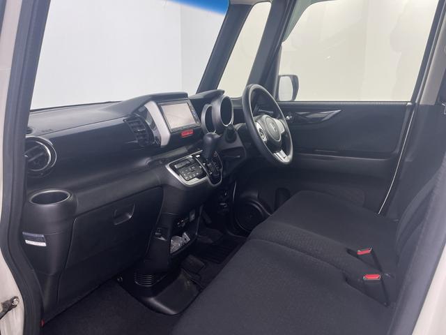 N-BOXカスタム G・Lパッケージ 純正SDナビ Bluetooth DVD CD フルセグTV バックカメラ パワースライドドア 前方社外ドラレコ ビルトインETC 純正アルミホイール 純正フロアマット キセノンライト スマートキー(41枚目)