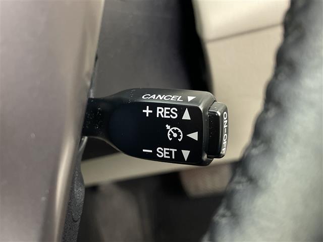 プリウスアルファ 純正ナビ(FM/AM/CD/DVD/HDMI/Bluetooth) バックカメラ フルセグテレビ クルーズコントロール ビルトインETC 運転席パワーシート ハーフレザーシート オートLEDライト(4枚目)