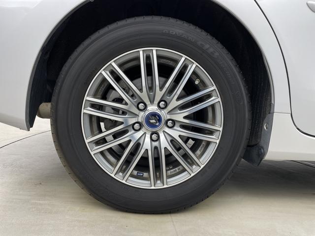 プリウスアルファ 純正ナビ(FM/AM/CD/DVD/HDMI/Bluetooth) バックカメラ フルセグテレビ クルーズコントロール ビルトインETC 運転席パワーシート ハーフレザーシート オートLEDライト(70枚目)