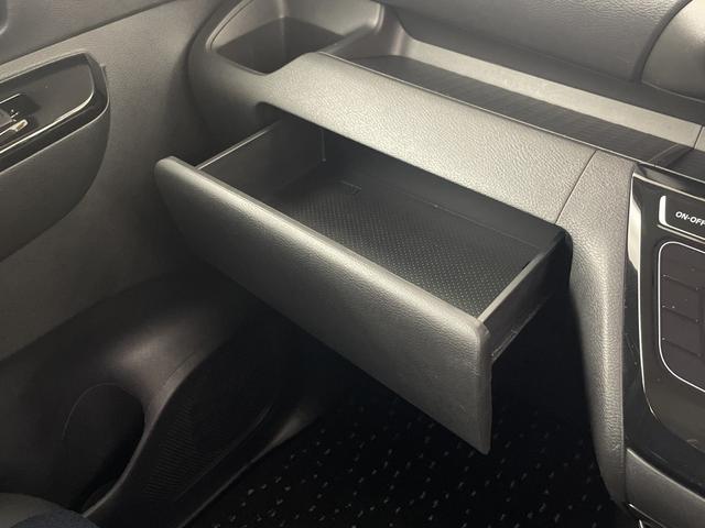 ルークス ハイウェイスター Gターボ 純正9インチナビ 全方位カメラ 両側パワースライドドア ドライブレコーダー フルセグTV Bluetooth ビルトインETC 衝突軽減ブレーキ 盗難防止装置 ロールサンシェード 純正フロアマット(21枚目)